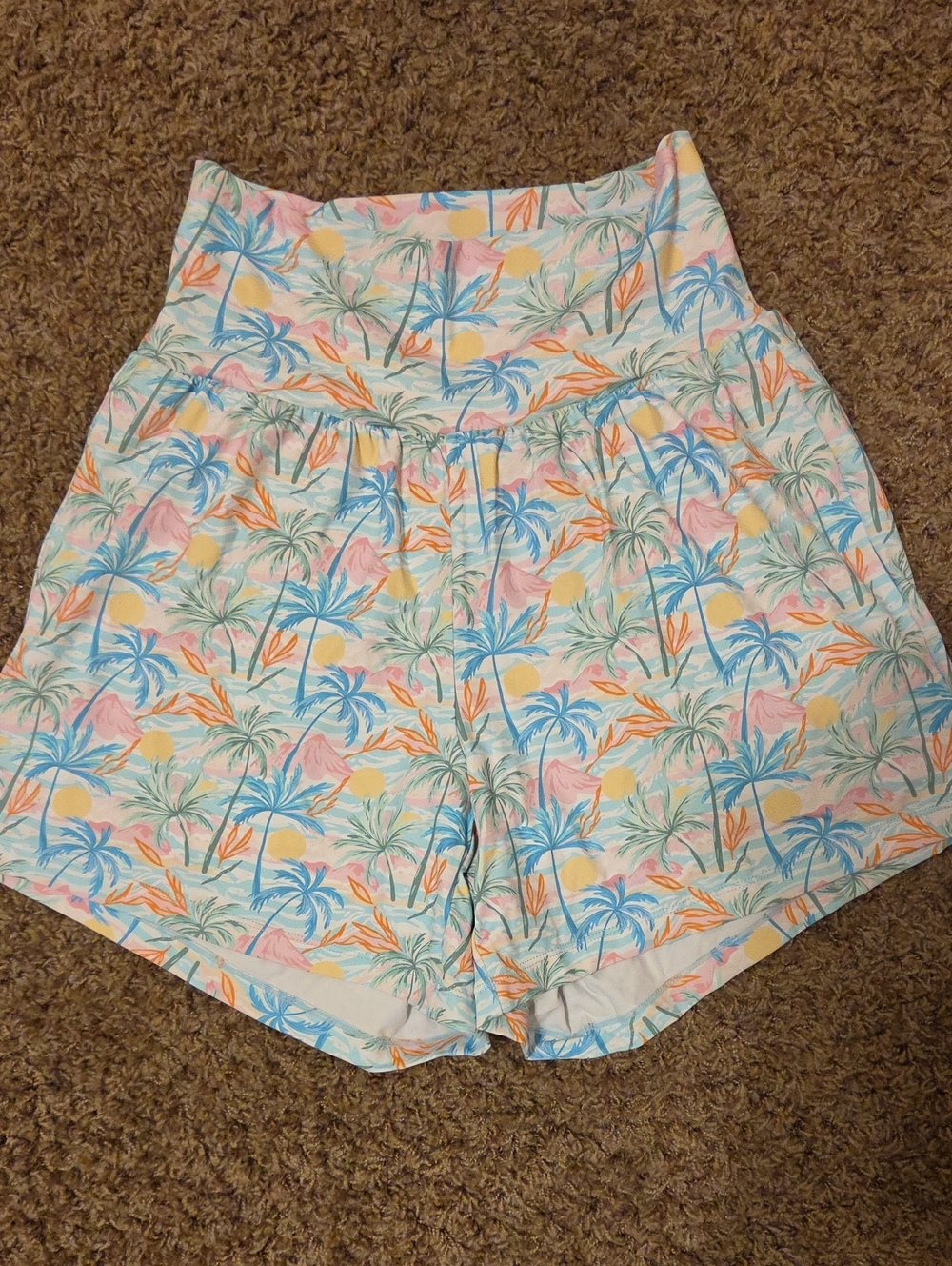 Tropical Print High-Waist Women’s Shorts - Halara